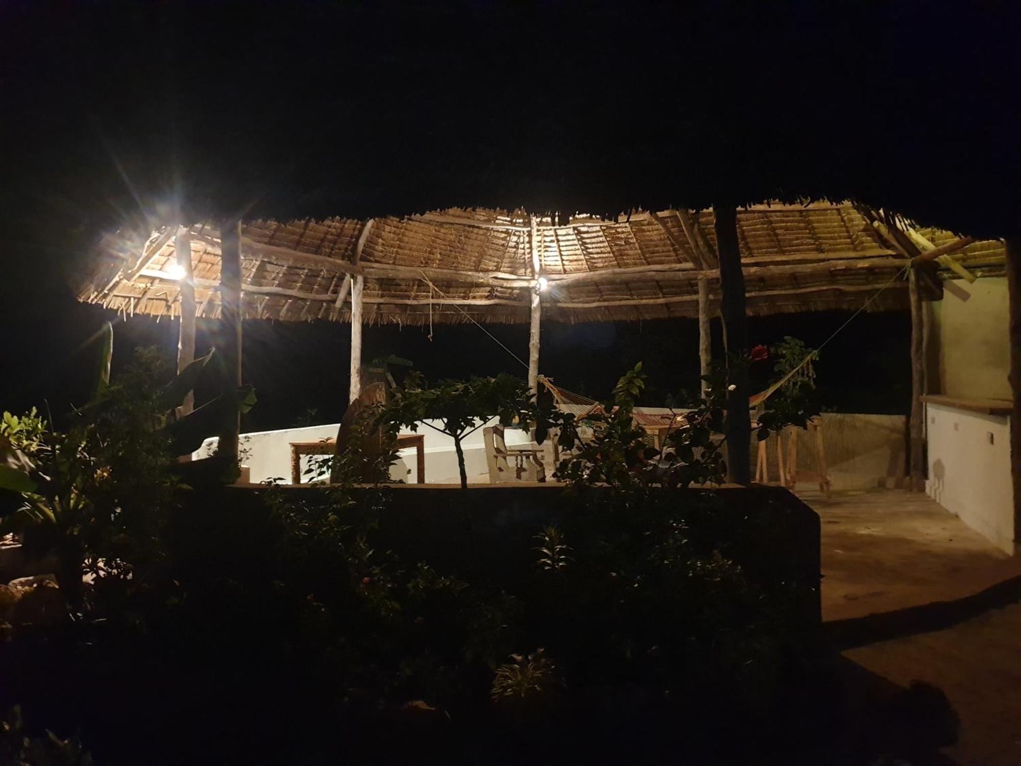 Bed and Breakfast Rasta House Kilindoni Exterior foto